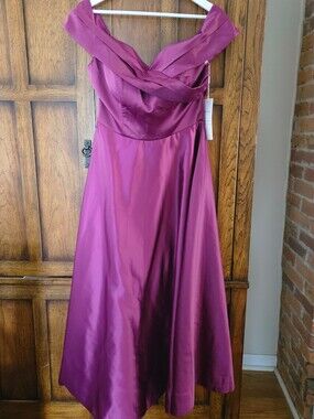 Satin A-Line Princess Off Shoulder Tea-Length Mother of the Bride & Groom Dress